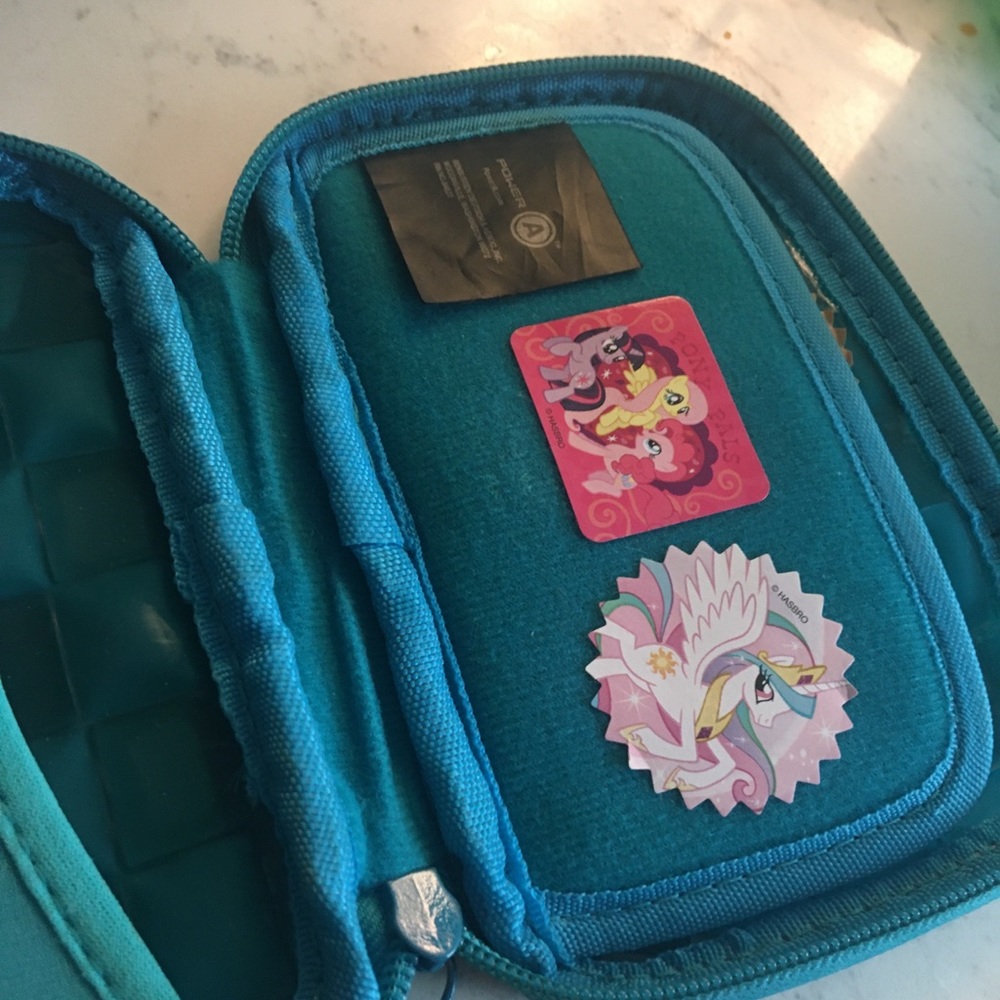 Nintendo Ds Case - image 3